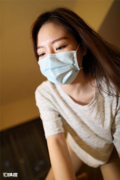 拜仁新赛季主场球衣正式发布 暗纹图案致敬经典|足球比分(图2) K球直播